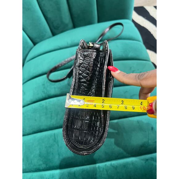 Brown Brahmin Croc Embossed Purse - Picture 5 of 10